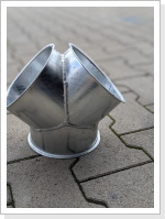 Gabelstück 2 mal 45 Grad Durchmesser 150mm - Hosenstück - Abzweigrohr - verzinkter Rohrabu Gabelstück 2 mal 45 Grad Durchmesser 150mm - Hosenstück - Abzweigrohr - verzinkter Rohrabu